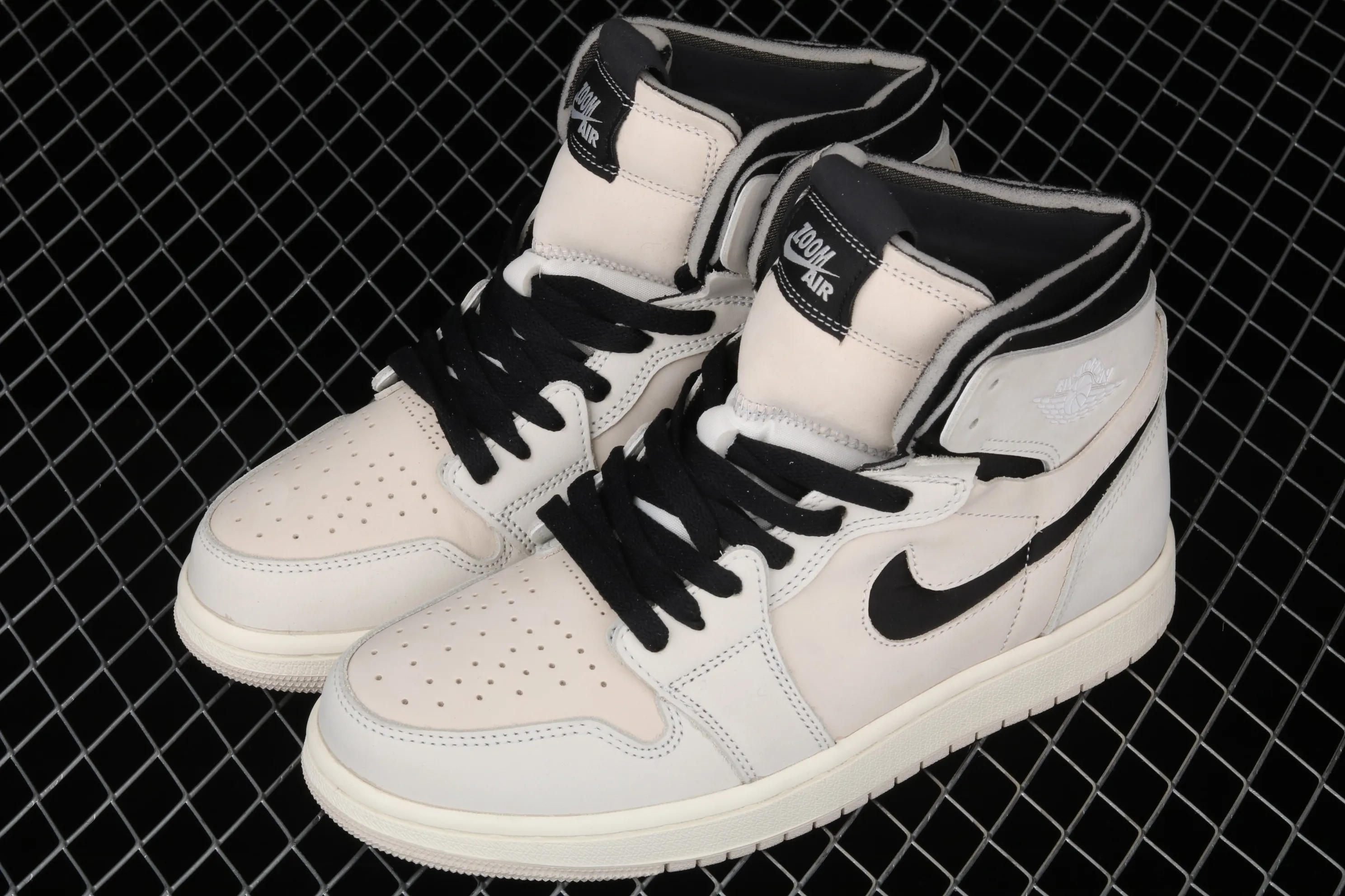 All categories Air Jordan Jordan series basketball shoes Air Jordan 1 High Special offer Air Jordan 1 Zoom Air CMFT "Summit White" AJ1 Joe 1 Pearl milk tea off-white CT0979-100